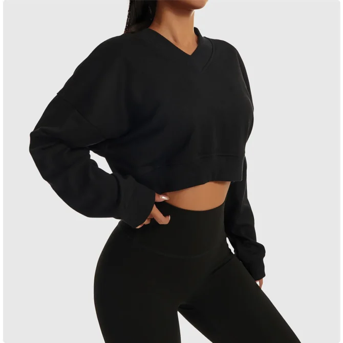 lea-cropped-fitness-trui-zwart