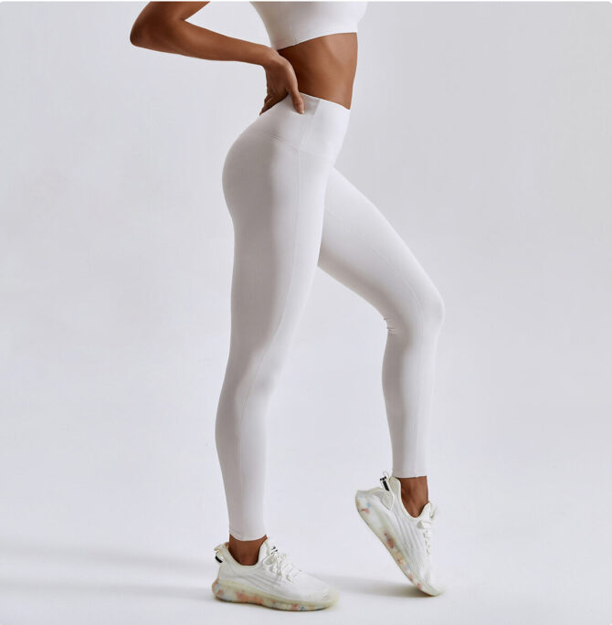 maia-witte-legging-zij-gymcherries