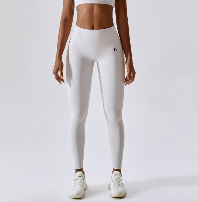 maia-witte-legging-gymcherries